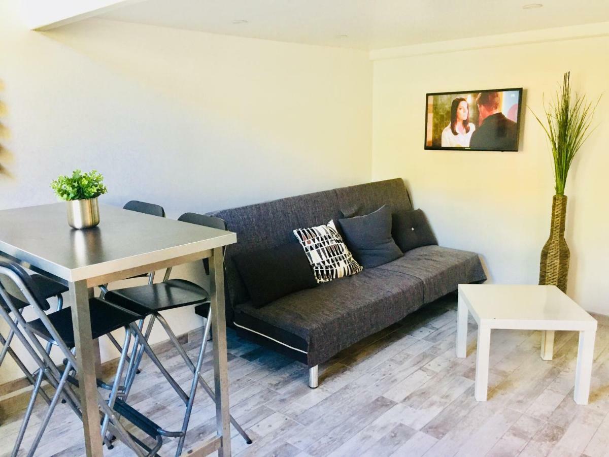 Apartment Studio 4 Personnes Avec Piscine, Tennis