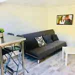 Studio 4 personnes avec piscine, tennis