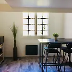 Studio 4 personnes avec piscine, tennis