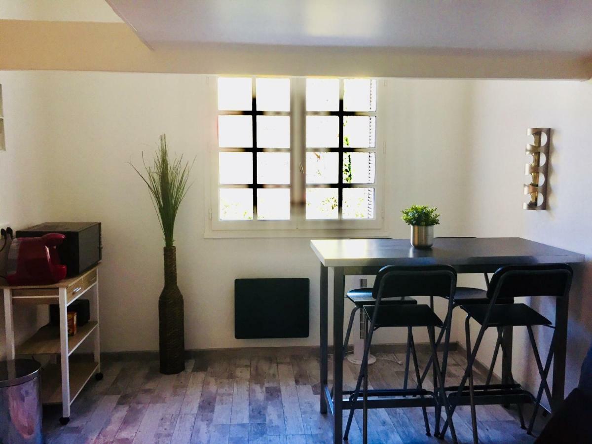 Appartement Studio 4 Personnes Avec Piscine, Tennis